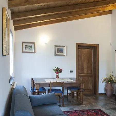 Casa Dei Limoni Apartment Follo Alto