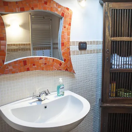 Casa Dei Limoni Apartment Follo Alto